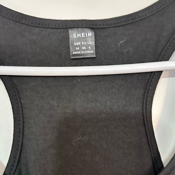 Beaches, Booze & Besties Tank, Size Medium - Picture 4 of 5